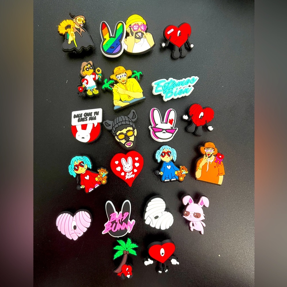 Bad Bunny croc charms set